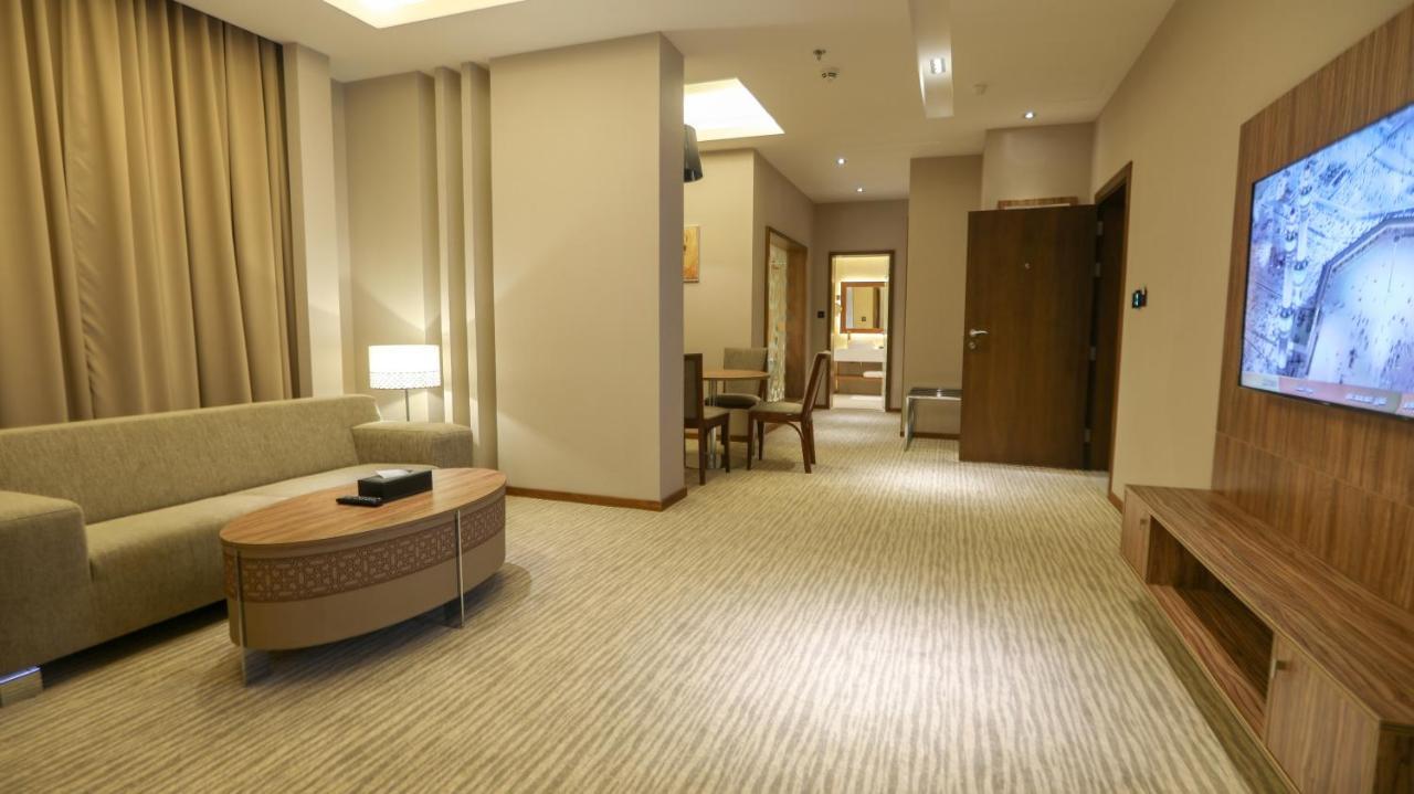 V Boutique Hotel Jeddah Exterior foto