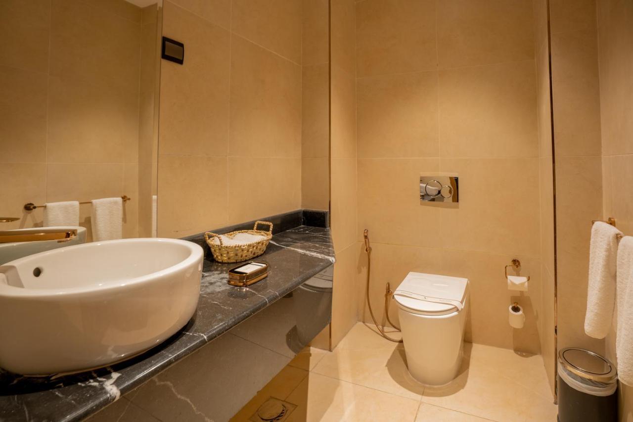 V Boutique Hotel Jeddah Exterior foto
